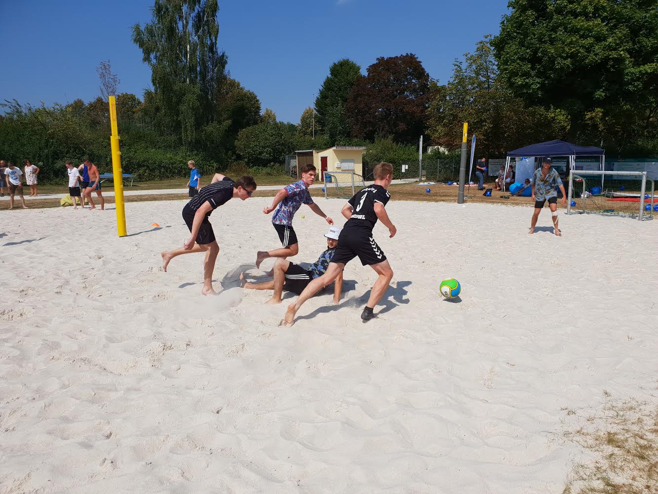 beachsoccer-turnier-2018--1.jpg