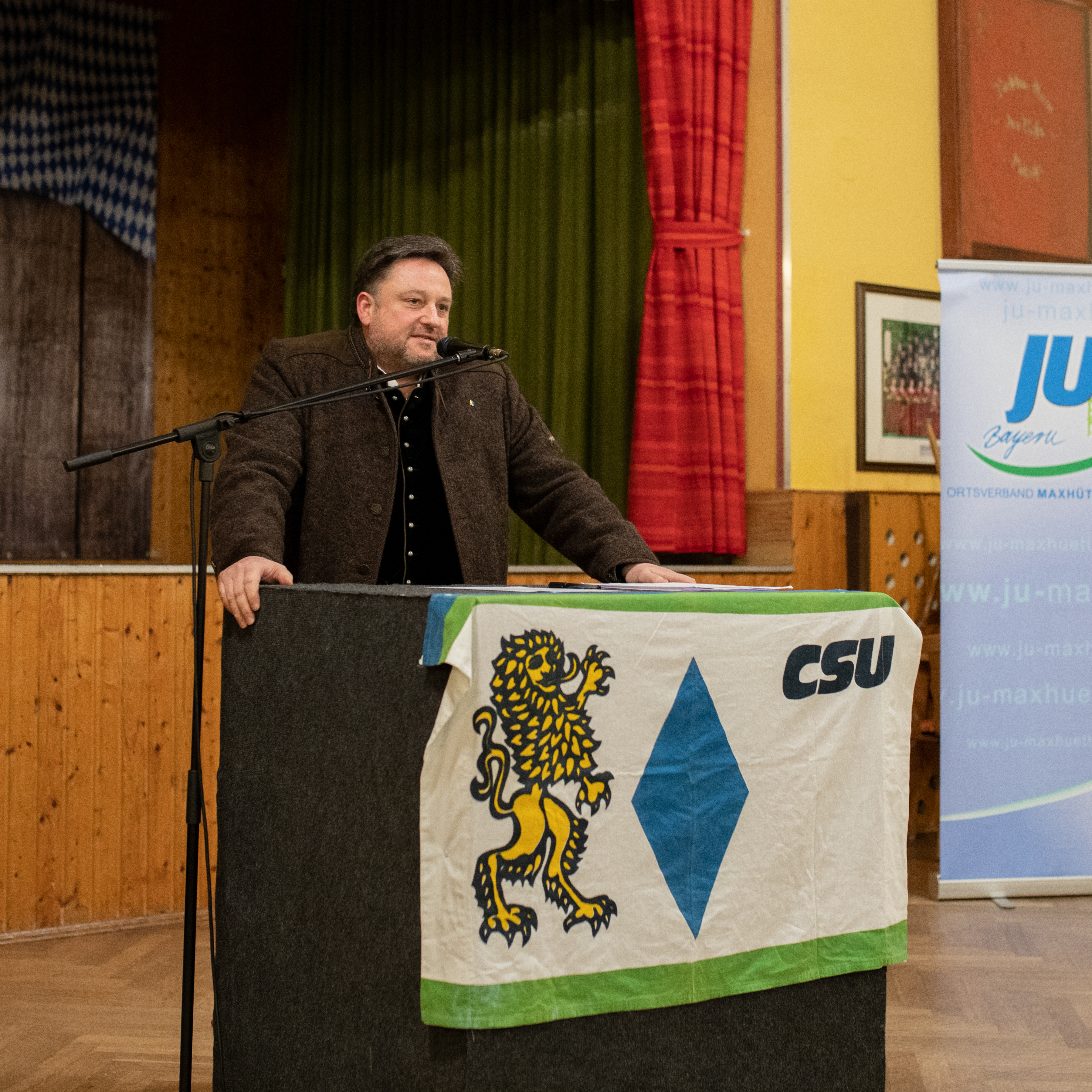 4n3a5215-2.jpg