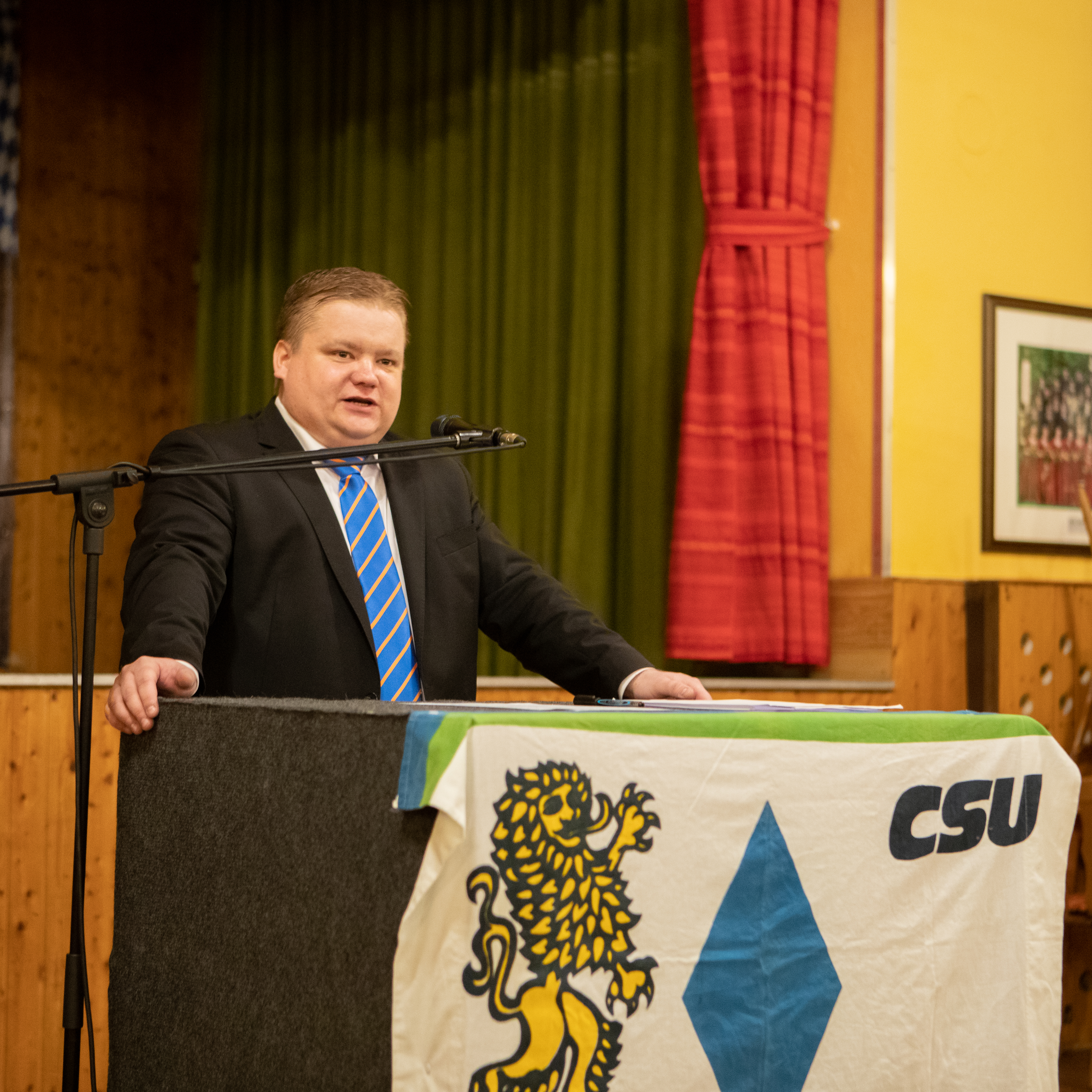 4n3a5209-2.jpg