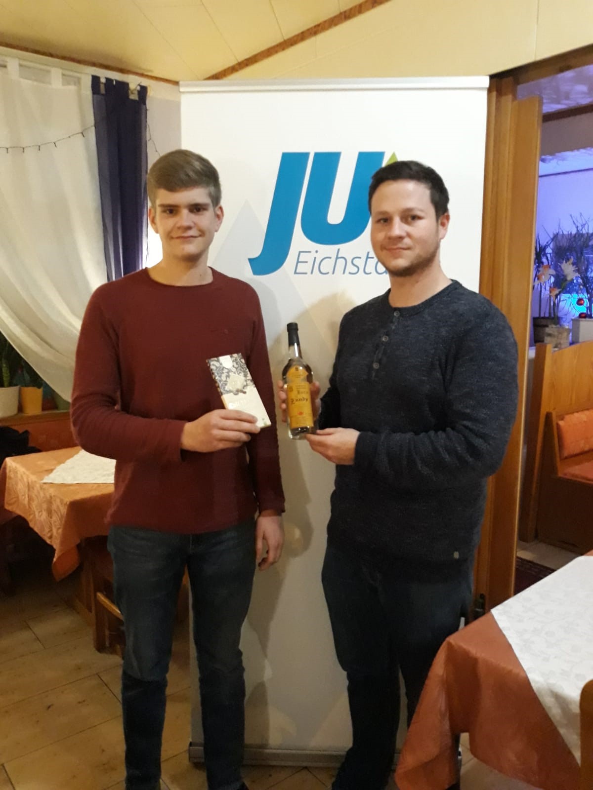 links: Alexander Schneider; rechts: Benedikt Flexeder