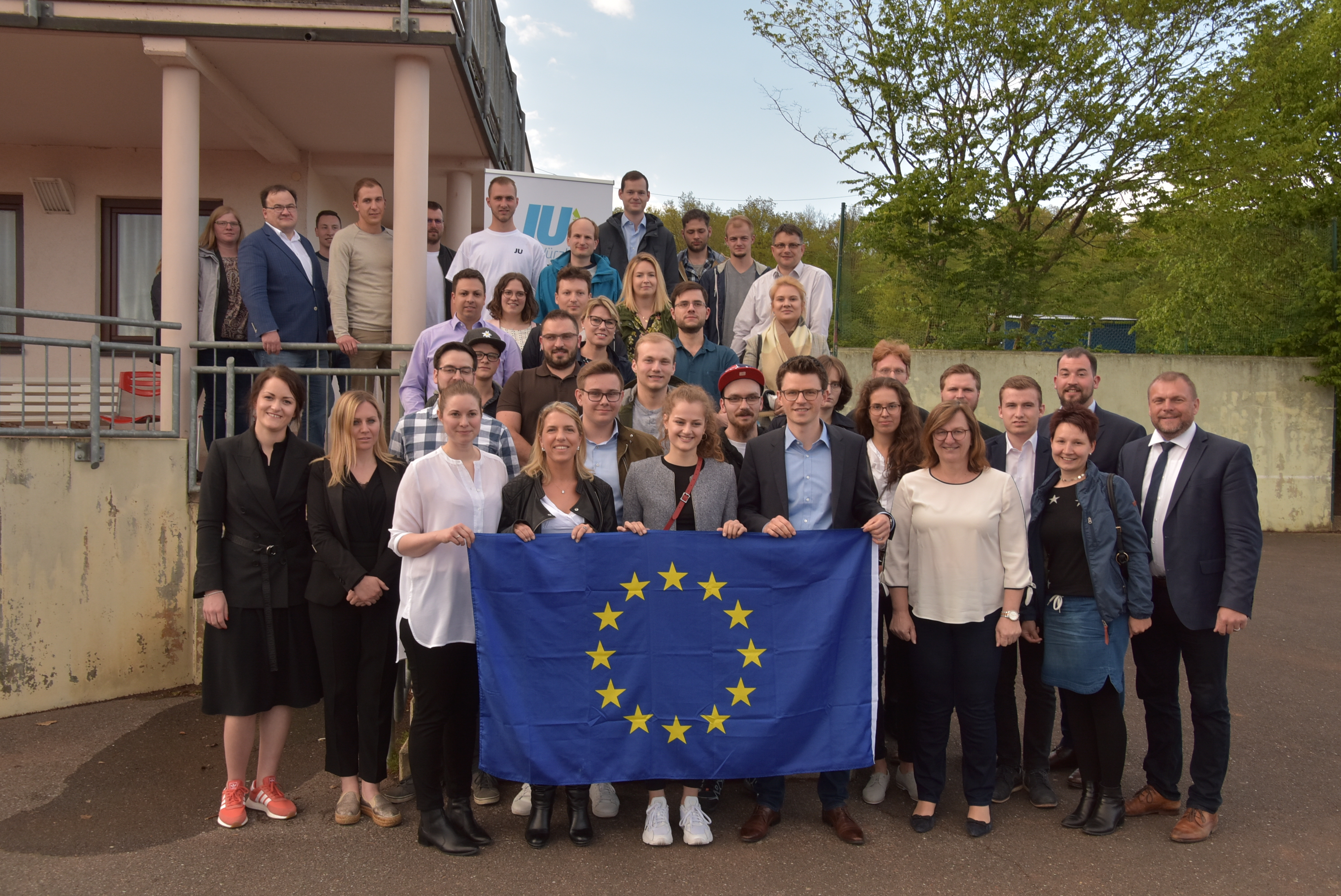 gruppenbild-ju-kreisdelegiertenversammlung-2019.jpg