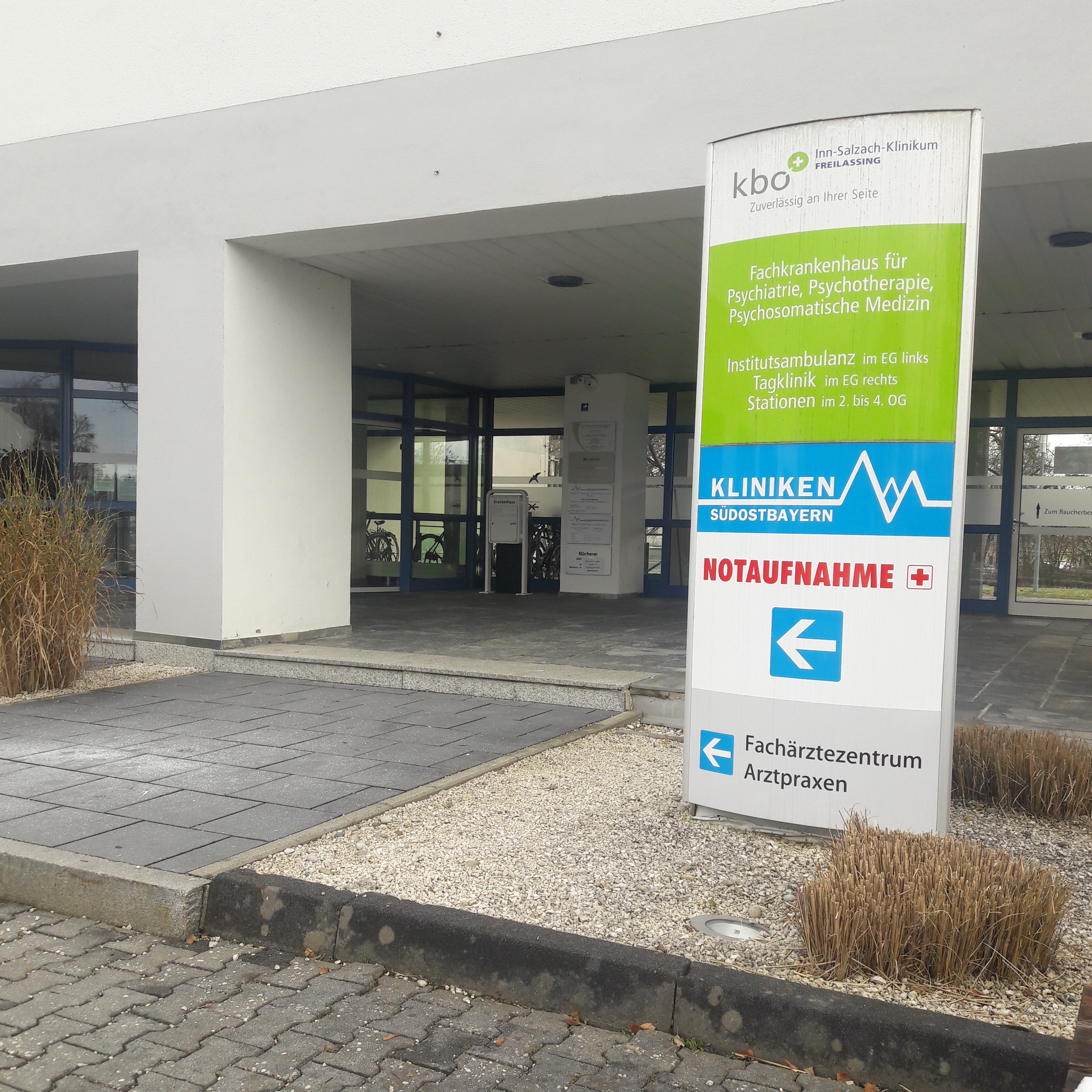 2021-12-08-kliniken.jpg