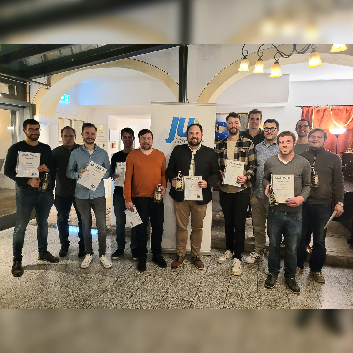 ju-kv-la-socialmedia-2022-11-mitgliederehrung-01.jpg