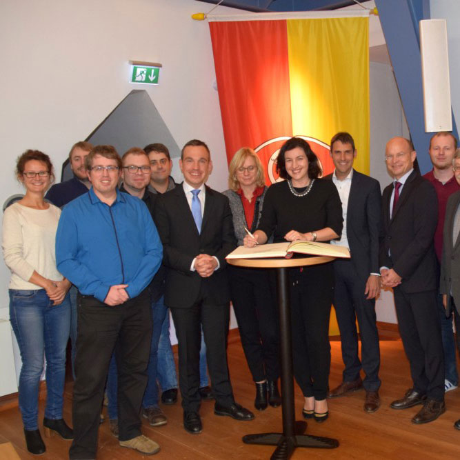 2016junetzverstehen-13.jpg